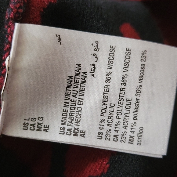Bar lll Sweater - Picture 4 of 4